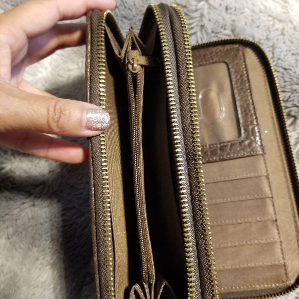Wallet - Picture 5 of 6